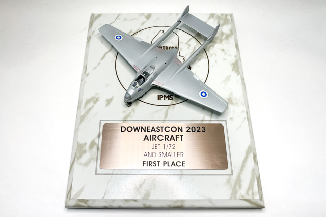 Model and trophy